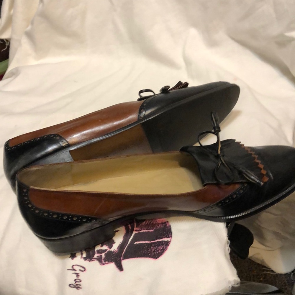 Vintage Ferragamo women’s tassel loafers - Picture 3 of 8